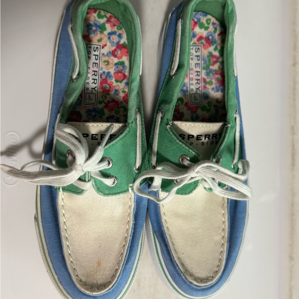 Sperry Women’s sz6 Sneaker